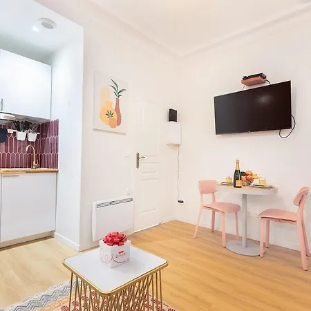 Appartement Guestrust- Arc De Triomphe Corail *