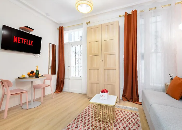 Guestrust- Arc De Triomphe Corail Apartamento *